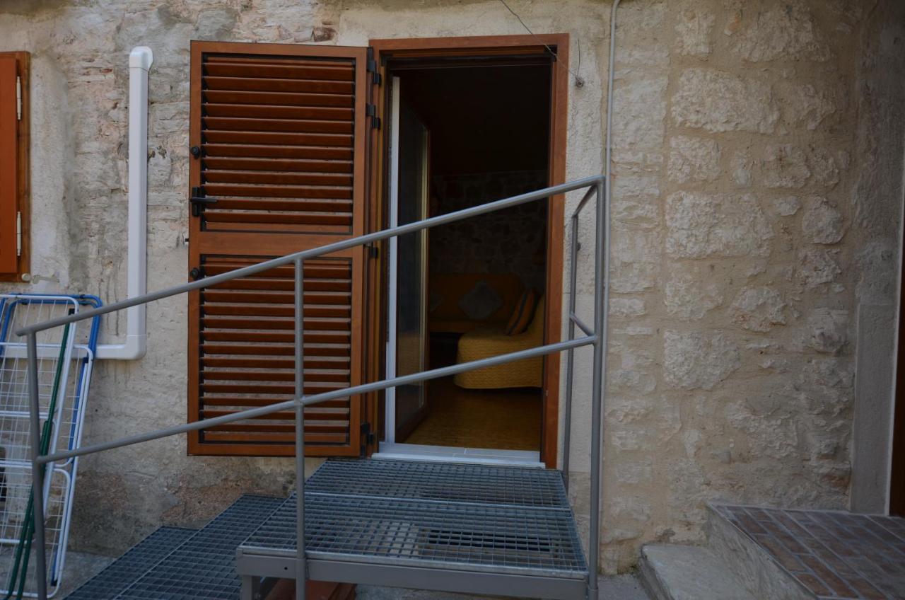 Studio Apartment La Maison De Catherine روفينج المظهر الخارجي الصورة