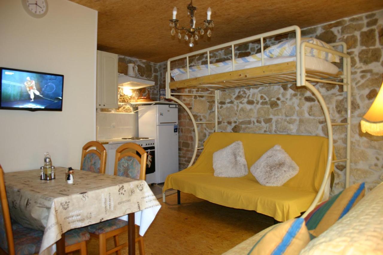Studio Apartment La Maison De Catherine روفينج المظهر الخارجي الصورة